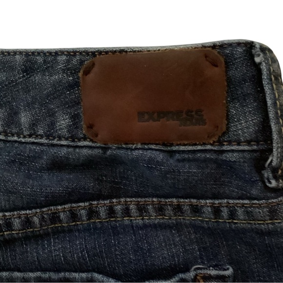 Express Jeans Womens 19 Bootcut Distressed Embroidered Juniors Size Approx 10 - Picture 5 of 8